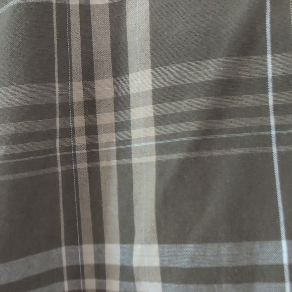 Izod No-Iron Plaid Cotton-Blend Travel Green Plaid Button-Up Shirt Sz Medium - Picture 5 of 8